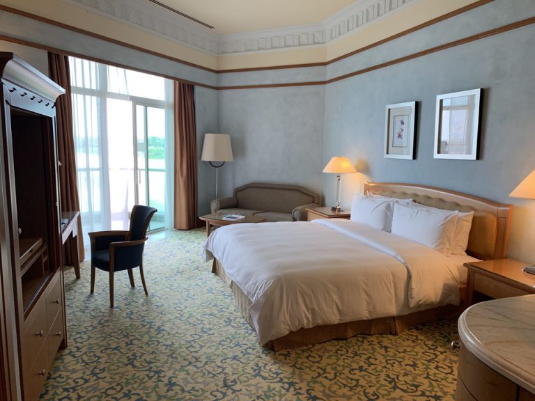 客室全体(窓際方向)(1)