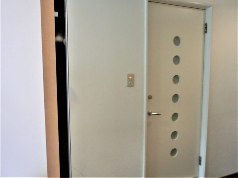 クローゼット・閉