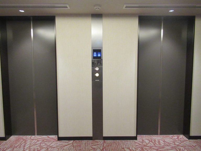 エレベーターホール客室階