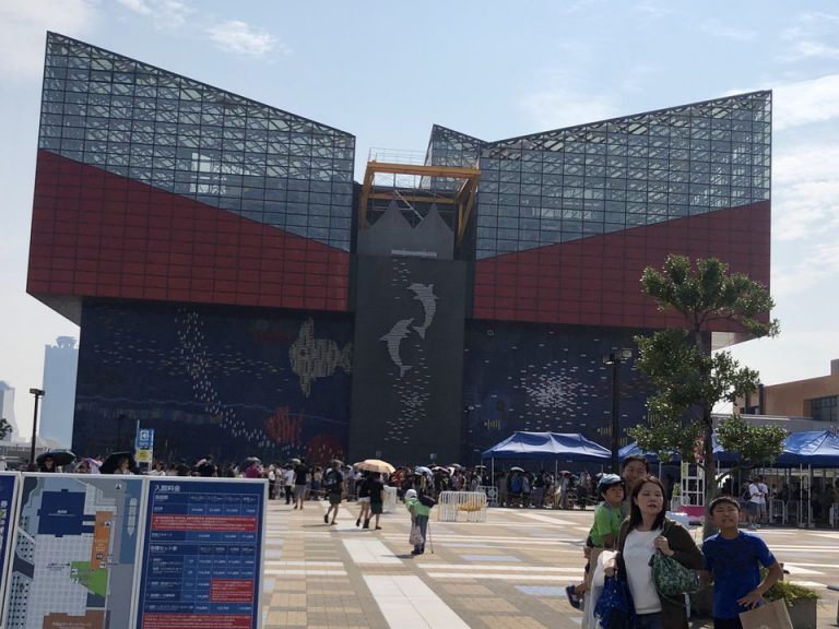 観光地(海遊館)(1)