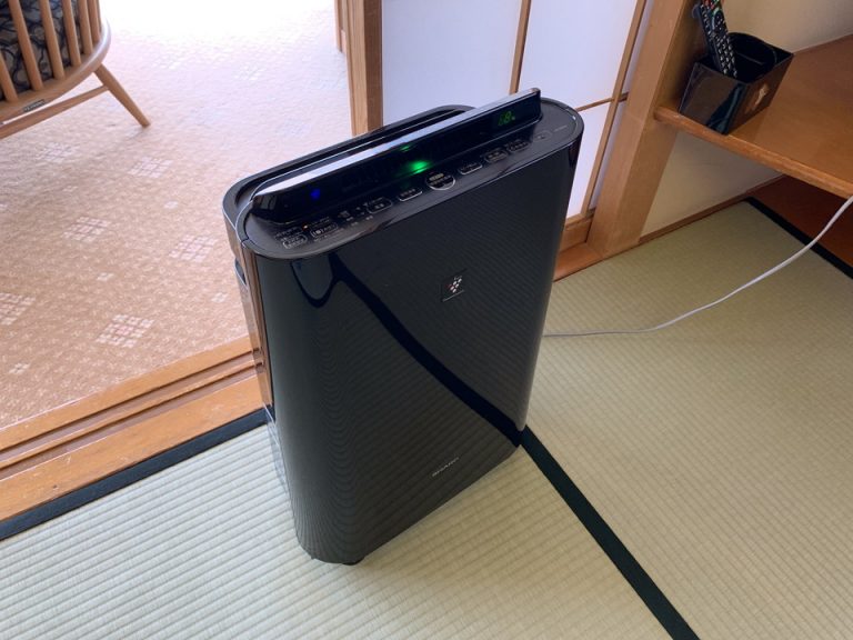 空気清浄器です