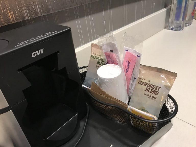 コーヒーは1つづつというアンバランス。笑