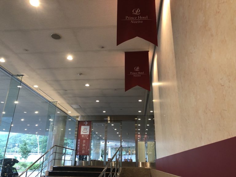 エントランス内観(4)