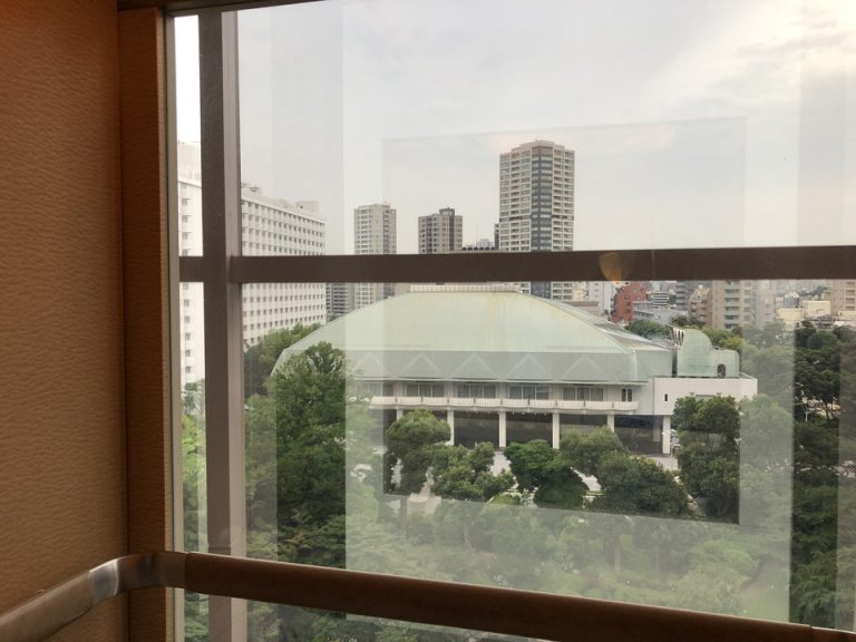 エレベーターからの景色