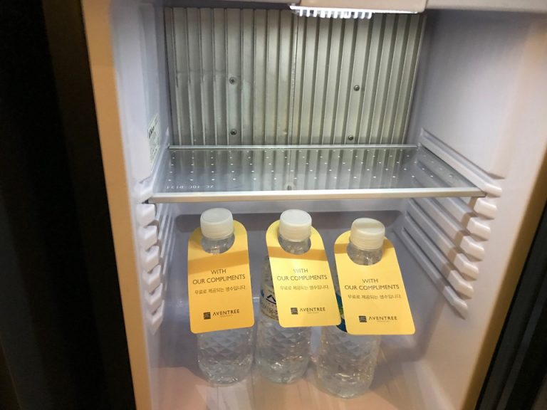 冷蔵庫(開けた状態)