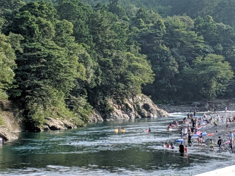 銚子川(ホテルから車で2時間)