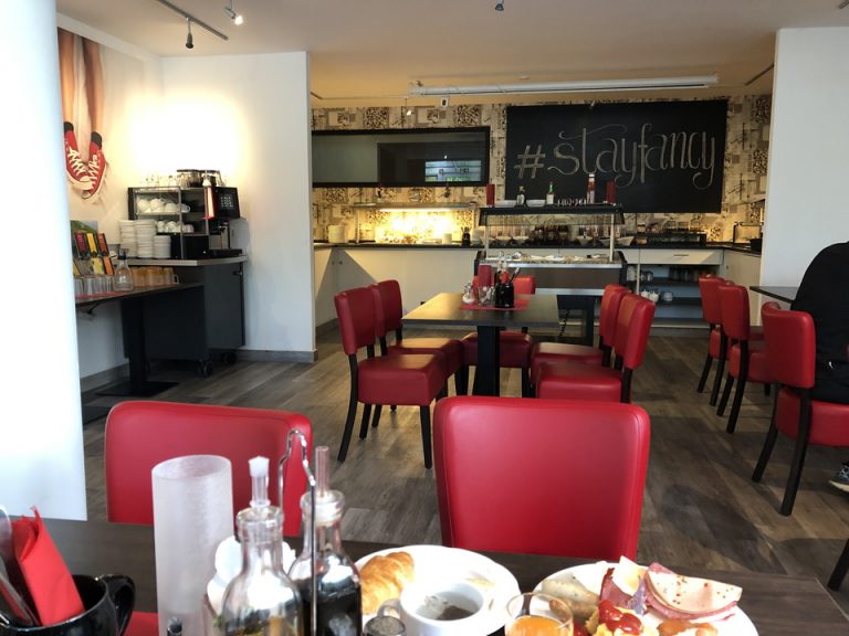 混雑していなかったので、ゆっくりと食べたいものを選ぶことができました。