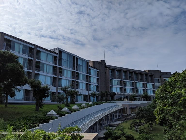 ホテル外観③(客室側)