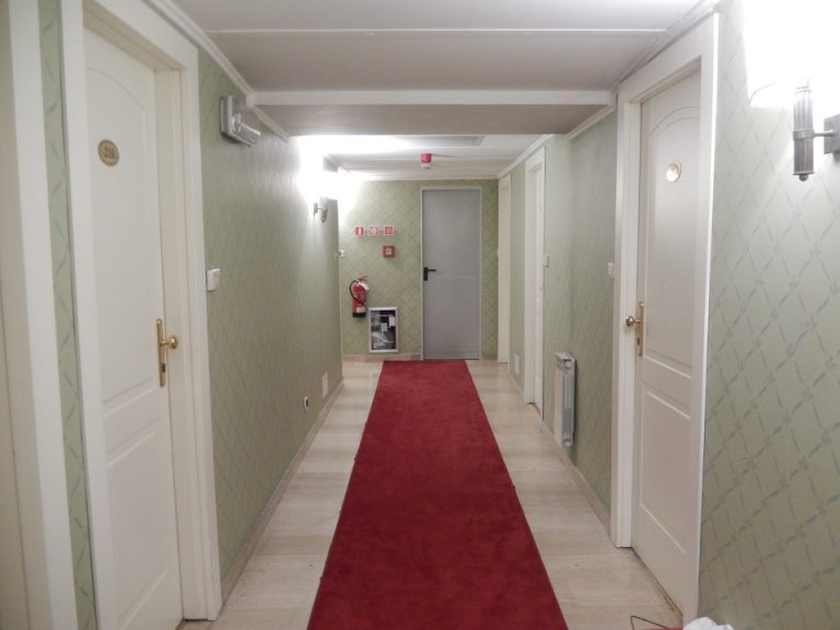 客室階廊下全体