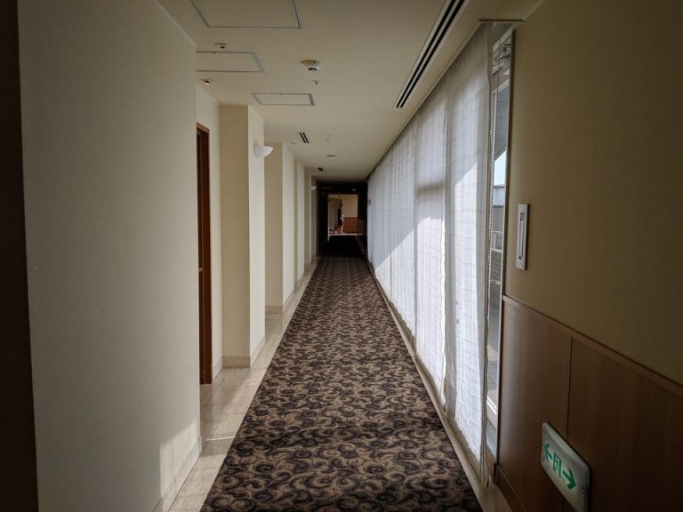 客室階廊下全体