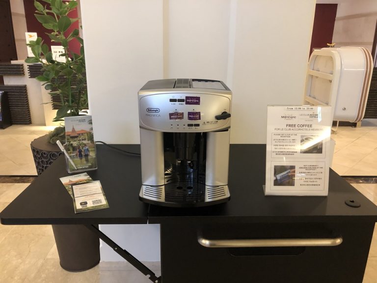 会員のみ無料のコーヒーサービス ロビー内