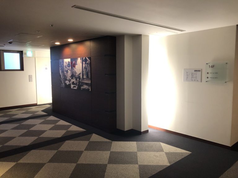 14階エレベーターホール(3)
