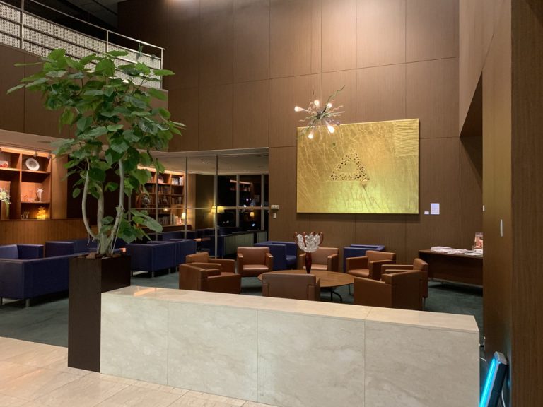 ロビーラウンジ2