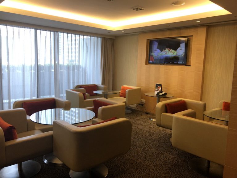 ゲストラウンジ内