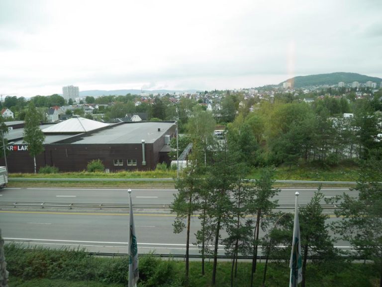 P1300476