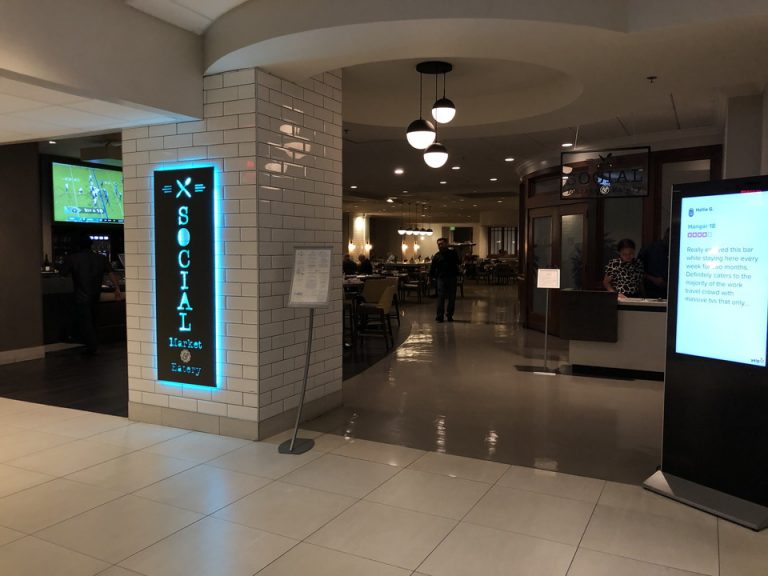 Social market eatery