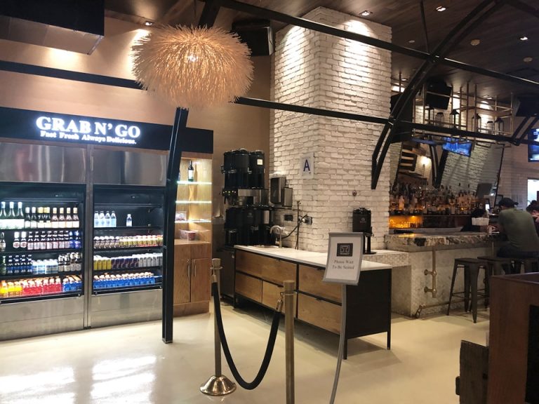 ロビー横デリー