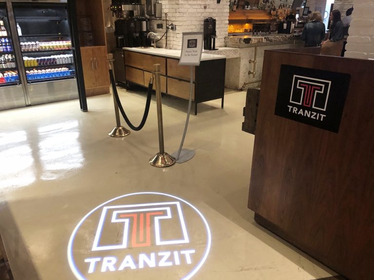 レストラン入り口(朝食会場もここh