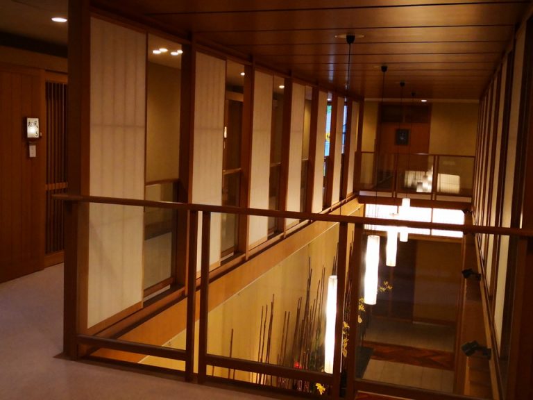 13_望雲_廊下_客室入口付近廊下