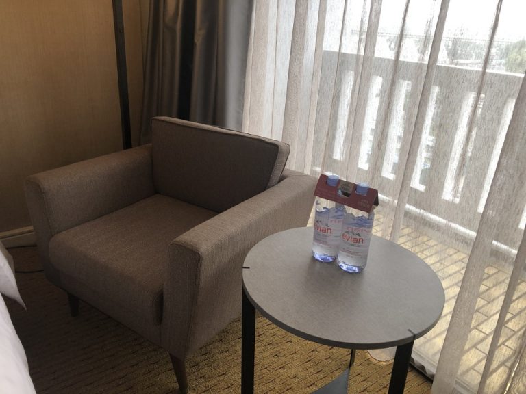 ソファコーヒーテーブル