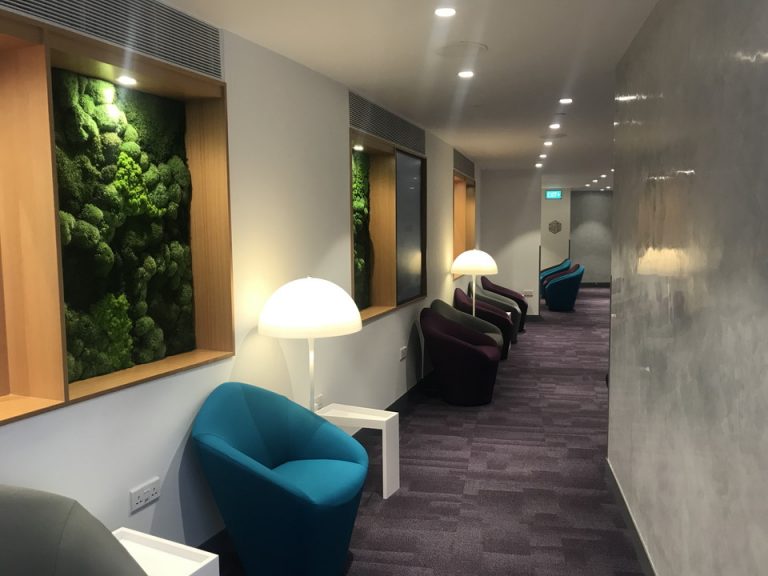 客室フロア廊下