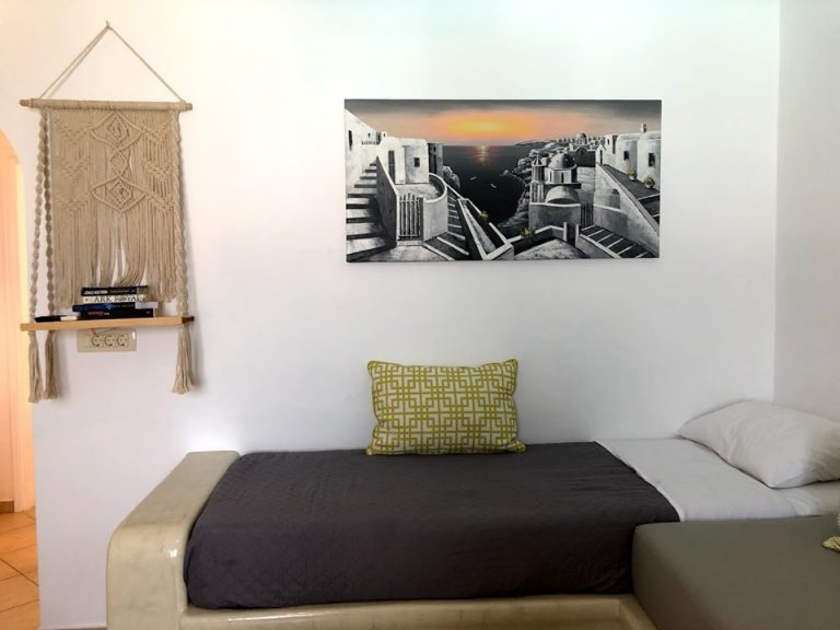 リビングルームのソファベッド