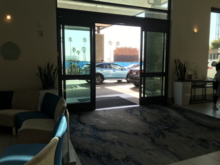 エントランス(1)