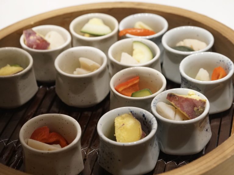 蒸し野菜のバーニャカウダ