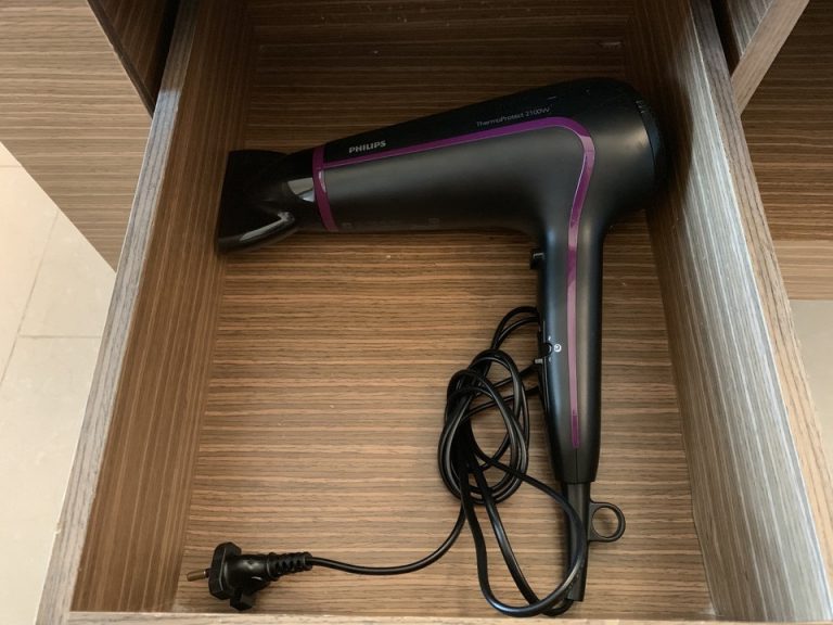 客室のバス・トイレ_ドライヤー