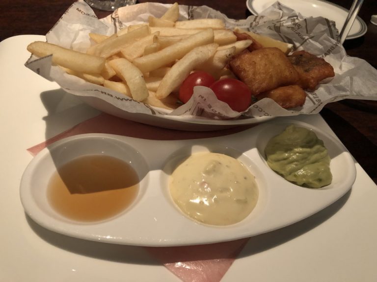 42F最上階 バーにて フィッシュ_チップス