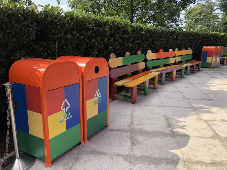 ホテル敷地内_01