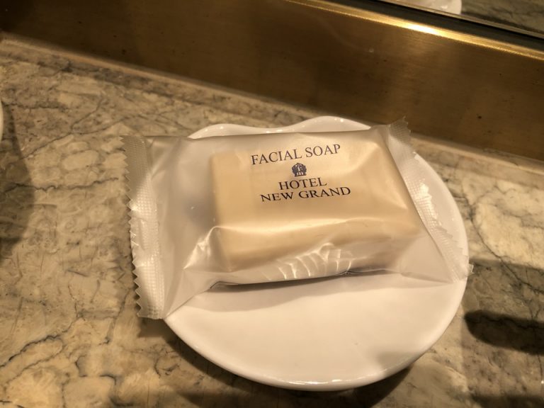 フェイシャルソープ 洗面所