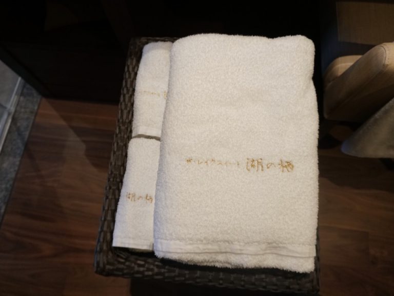 バスタオルとフェイスタオル