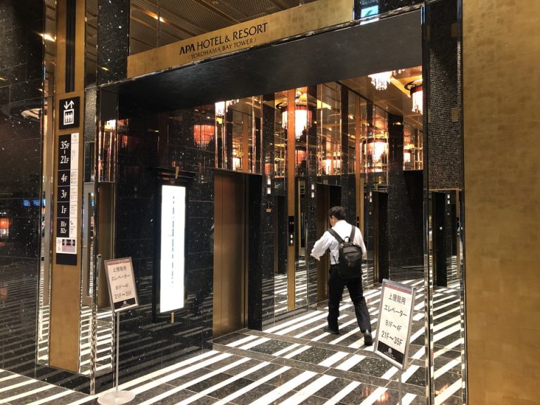 高層階専用エレベーター(2)