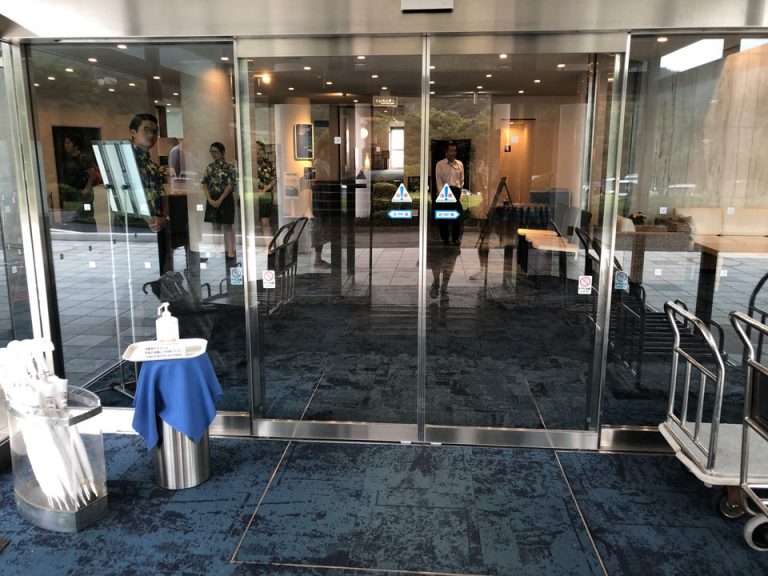 エントランス(4)