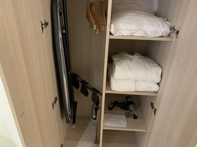 クローゼット開(1)