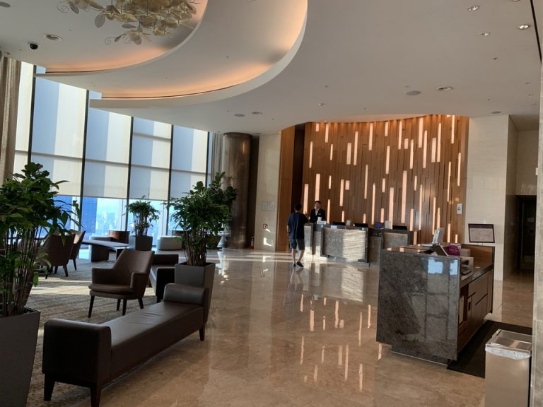 フロント_フロント全体