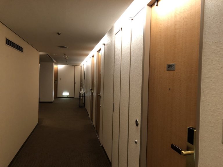 客室階廊下