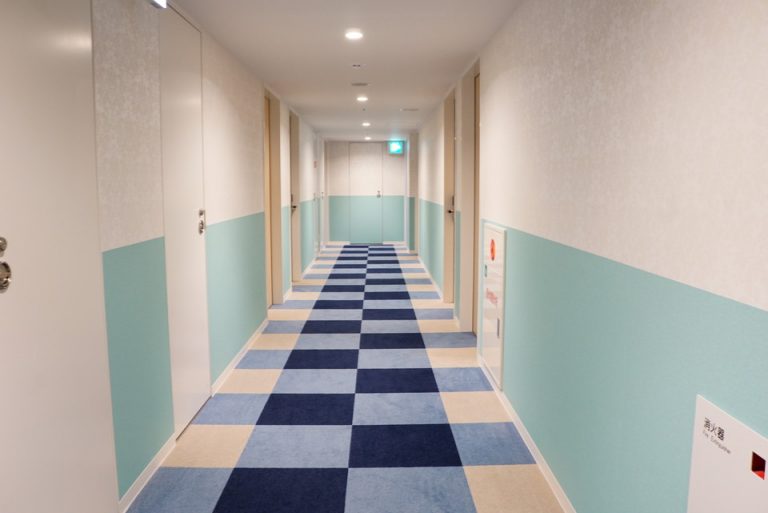 客室階廊下