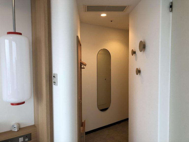 お部屋から入り口方向