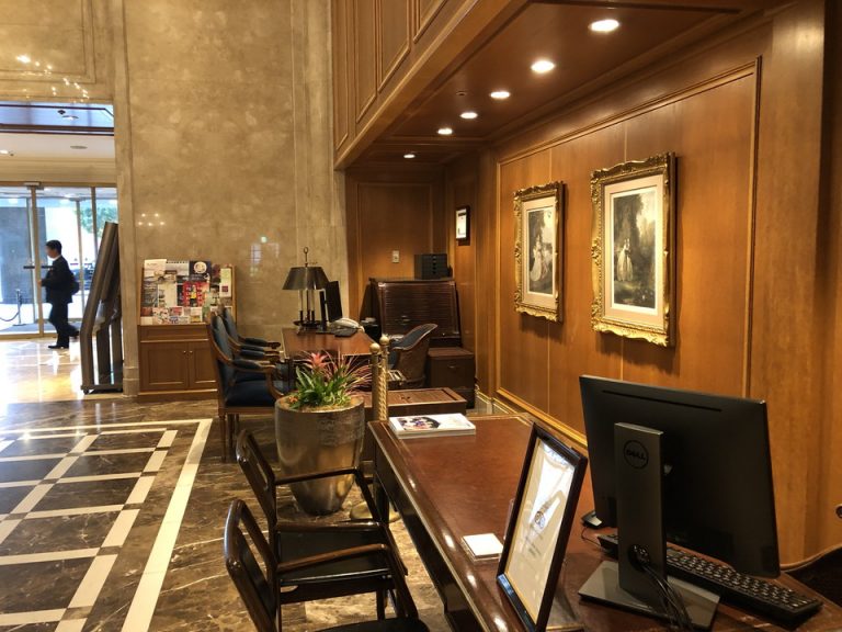 タワー館 ロビー