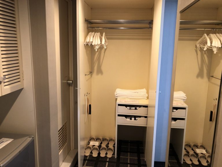 クローゼット(4)