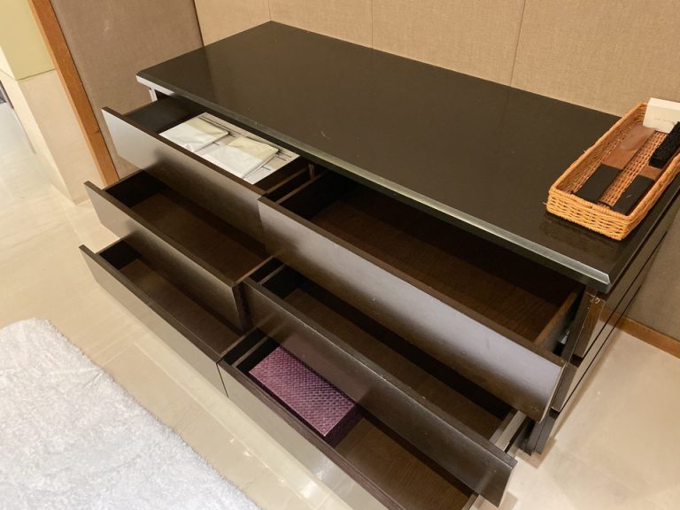 クローゼット(開けた状態)