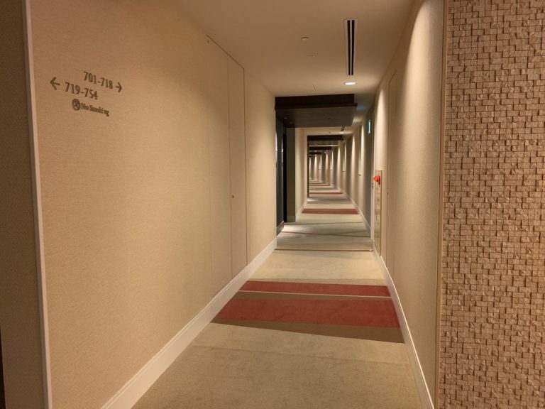 客室階廊下全体