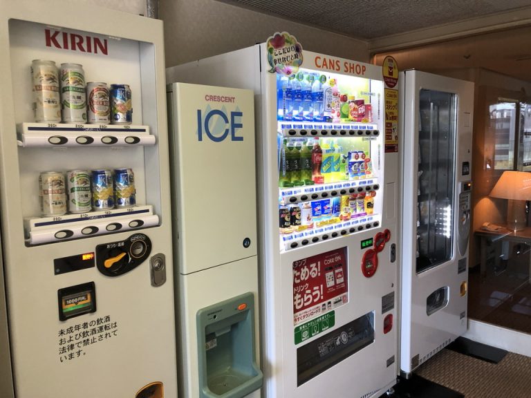 本館5階自販機コーナー