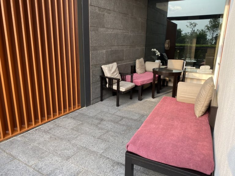 バルコニーテラス