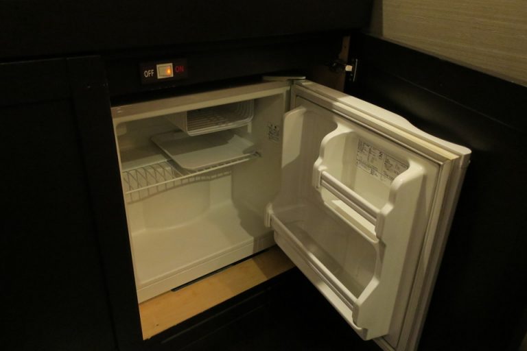 冷蔵庫開けた状態
