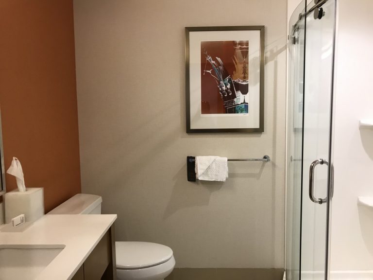 とてもきれいなバスルーム