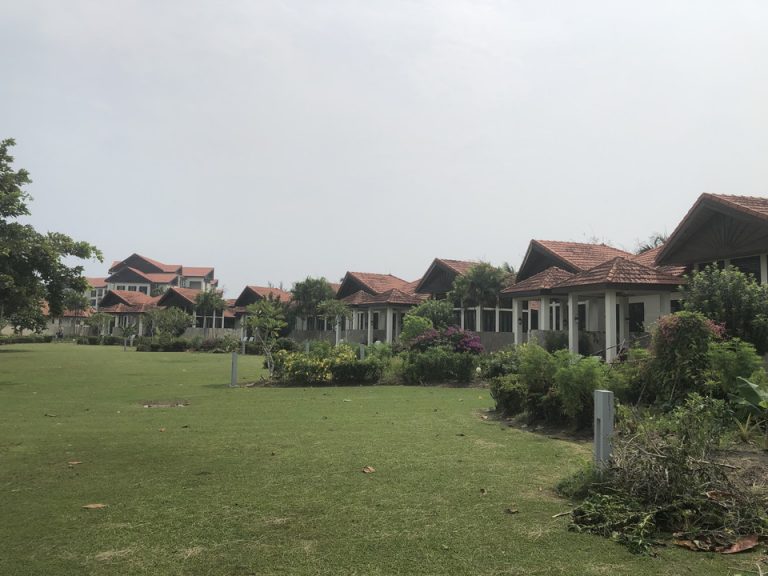 ヴィラ全体 海側から撮影