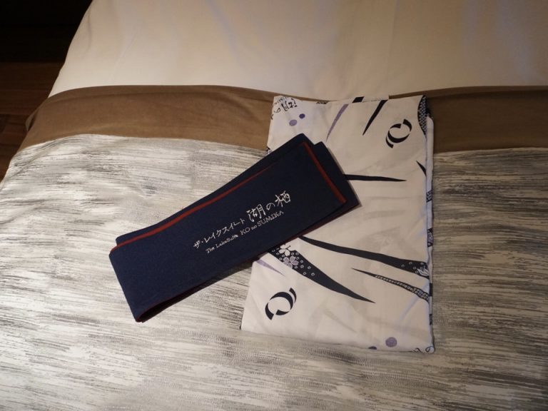 館内着の浴衣タイプ